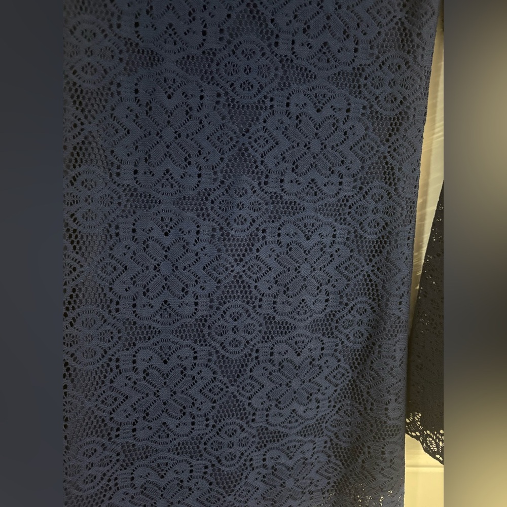 Elegant Navy Lace Dress✨ - Picture 3 of 8